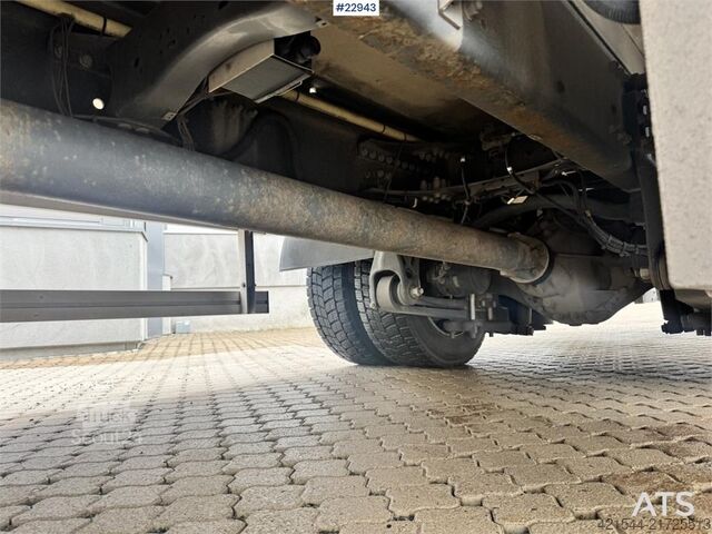 валіза Volvo FE350 4x2 box truck – fridge/freezer unit – Bussby