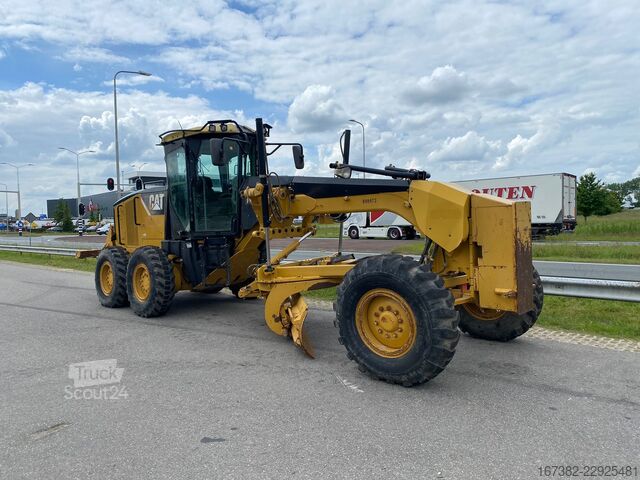 Niveleuse Caterpillar 140M Ripper + Pushblock