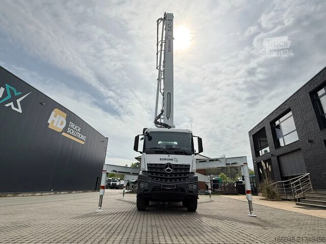 مضخة الخرسانة Mercedes-Benz Arocs 4142 Mercedes-Benz Arocs 5 4542 8x4 SWAN ...