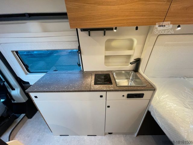 Yarı entegre karavan SUNLIGHT T 670S | Hubbett* Automatik**165 PS