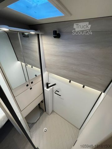 Yarı entegre karavan SUNLIGHT T 670S | Hubbett* Automatik**165 PS