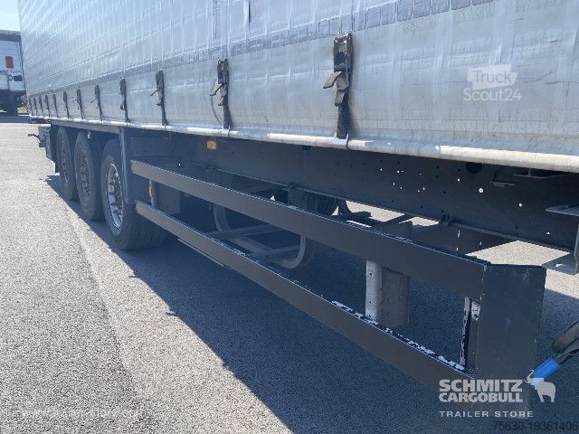 Semi-remorque bâchée Schmitz Cargobull Semitrailer Curtainsider Standard