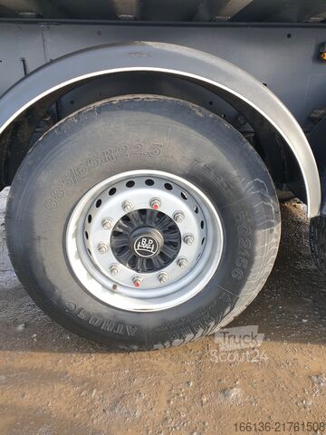 Damperli yarı römork FLIEGL sattelkipper