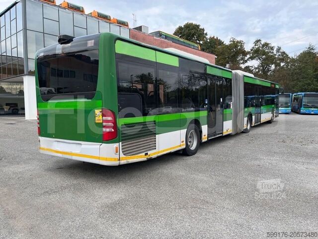 Bus à accordéon Mercedes-Benz O 530