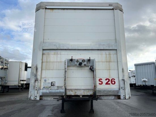 Ανοιχτό ημιρυμουλκούμενο με μουσαμά SCHMITZ SO1, GETRäNKEAUFLIEGER ORTEN SAFE SERVER,  LIFTACHSE, EDSCHA-VERDECK