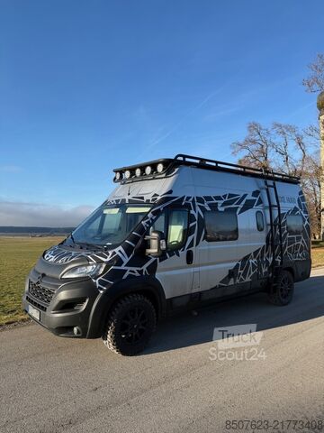 Kastenwagen Wohnmobil / Campervan Fiat Ducato