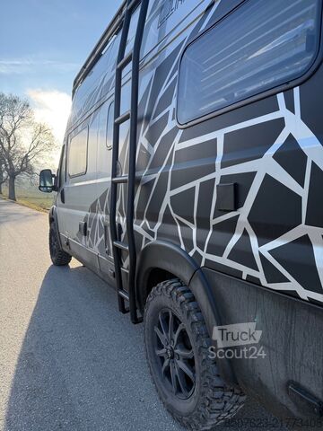 Kastenwagen Wohnmobil / Campervan Fiat Ducato