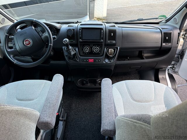 Kastenwagen Wohnmobil / Campervan Fiat Ducato