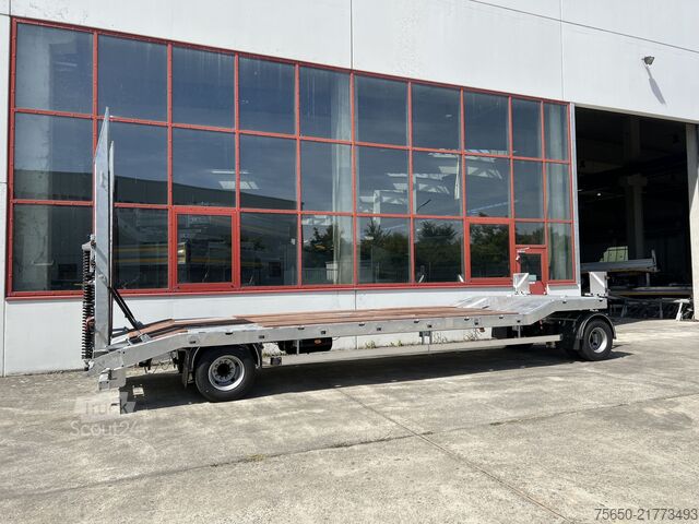 Lavtlaster tilhenger Möslein T 2 Schwebheim  Neuer 2 Achs Tieflader- Anhänger, Verbreiterung