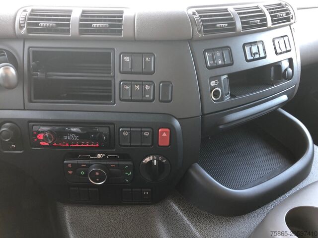 Transport refrigerat/congelat DAF CF 260 FA / Carrier Koeler / Chereau Frigo Box ...