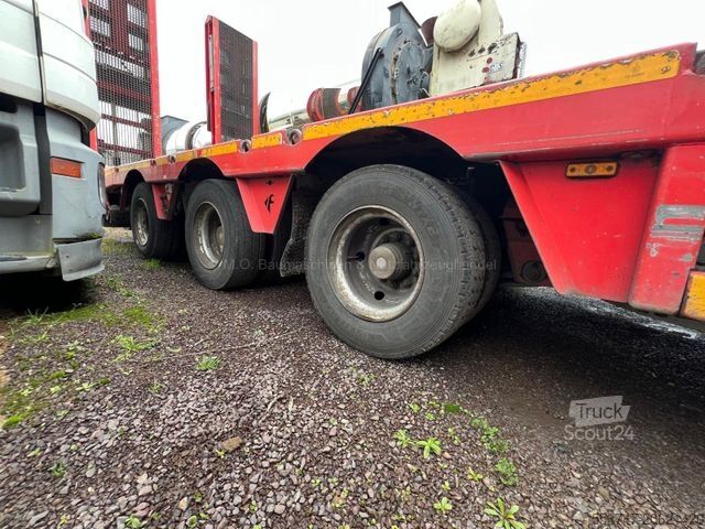 Reboque de plataforma rebaixada FAYMONVILLE Faymonville STN-3UB