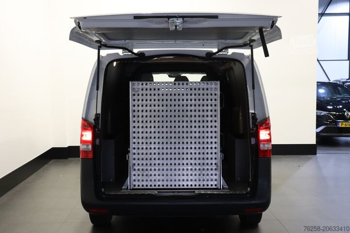 Furgoneta con caja Mercedes-Benz Vito 110 CDI XL EURO 6 - Airco - Camera - €13...