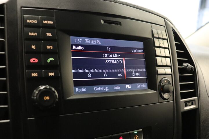 Furgoneta con caja Mercedes-Benz Vito 110 CDI XL EURO 6 - Airco - Camera - €13...