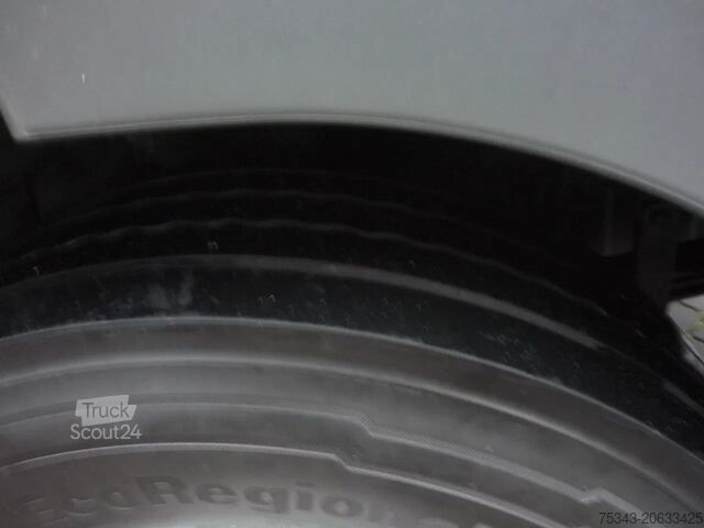 Véhicule de collecte des déchets Scania P320 6x2-4  euro 5   Garbage box Zoeller Medium...