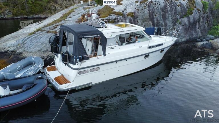 آلة بناء  Nimbus 29C Nordica – Upgraded boat – New engine in