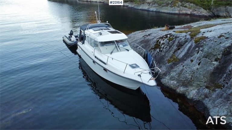 آلة بناء  Nimbus 29C Nordica – Upgraded boat – New engine in