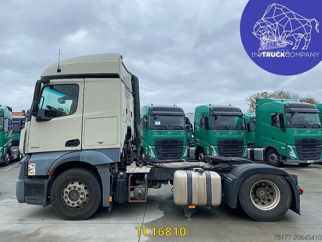 Standard-SZM Mercedes-Benz Actros 1843