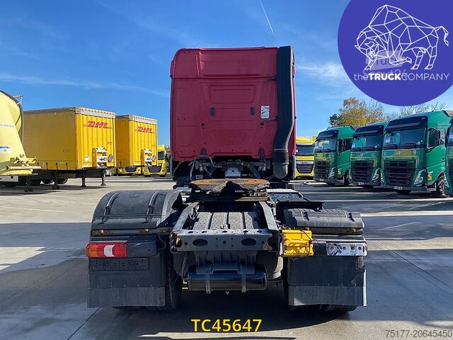 معيار SZM Mercedes-Benz Actros 1843