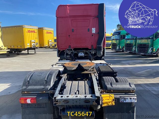 معيار SZM Mercedes-Benz Actros 1843