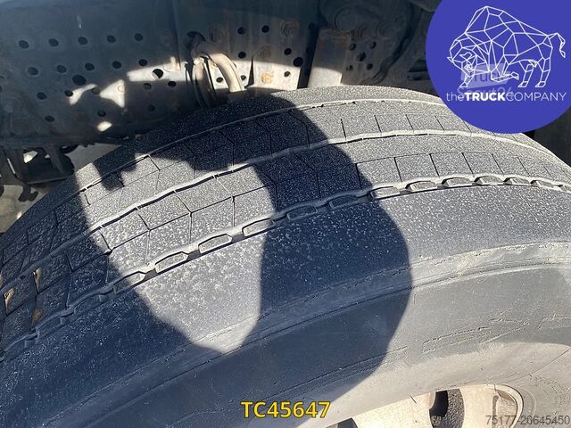 معيار SZM Mercedes-Benz Actros 1843