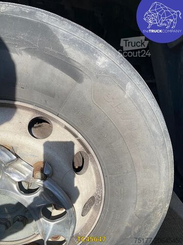 معيار SZM Mercedes-Benz Actros 1843