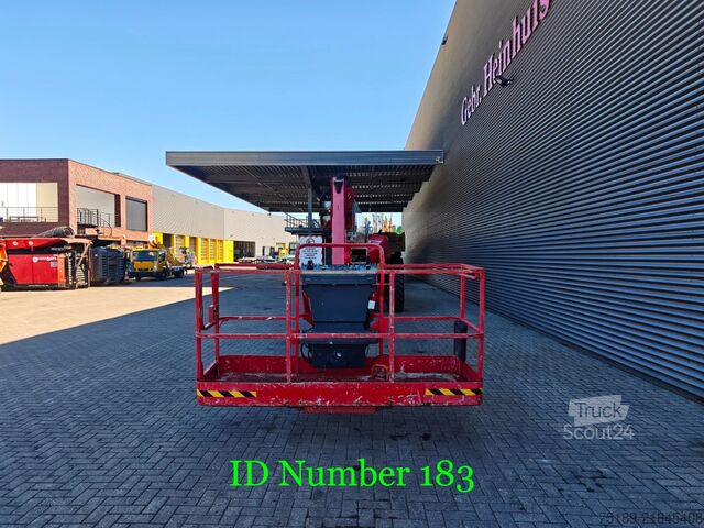 Τηλεσκοπική πλατφόρμα JLG 1350 SJP