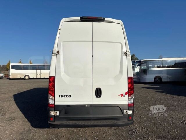 Transport de personnes IVECO A50C17