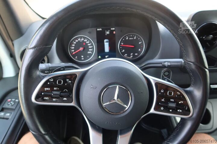 شاحنة التبريد Mercedes-Benz Sprinter 317 Koel/Vries L2/H2 220 Volt stekker