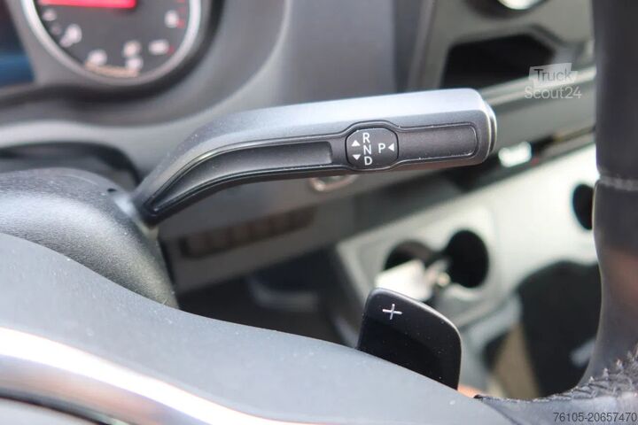 شاحنة التبريد Mercedes-Benz Sprinter 317 Koel/Vries L2/H2 220 Volt stekker