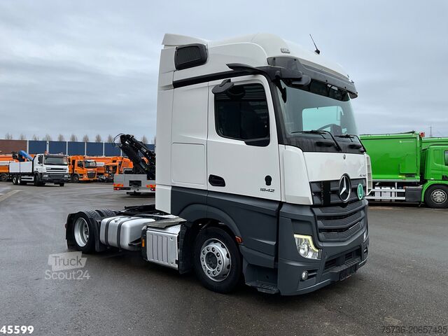 Standard-SZM Mercedes-Benz Actros 1842 Mega GigaSpace MirrorCam