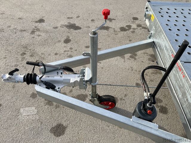 Bestelwagen autodrager Pongratz AT-SO 6000/25 T-K-Plateau LB Autotransporter
