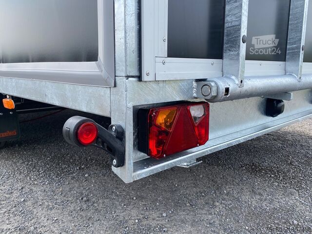 Car carrier van Rosemeier VE Jumbo 35.5 Tridem-Planenaufbau Autotransporter