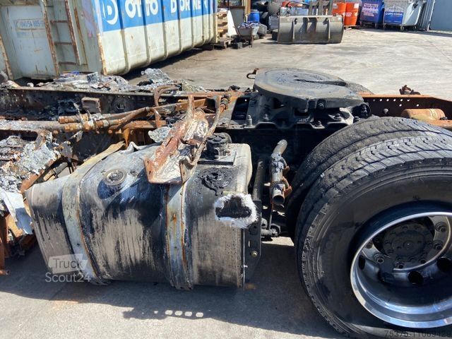 Standaard trekker MAN TGX 18.510 Brandschaden