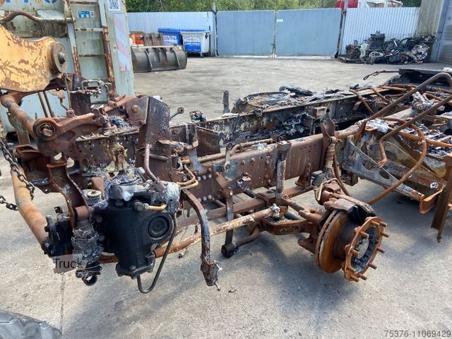 Standardni vlačilec MAN TGX 18.510 Brandschaden