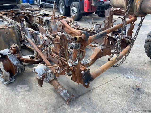 Standard tractor unit MAN TGX 18.510 Brandschaden