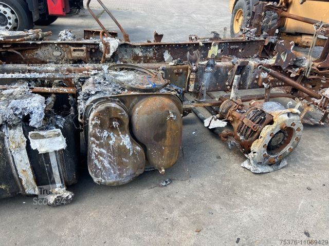 Standaard trekker MAN TGX 18.510 Brandschaden