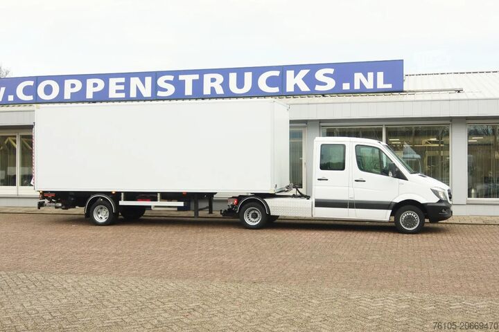 BE-SZM Mercedes-Benz 519 CDI V6 Motor 519 CDI V6 Motor + B.E Trailer