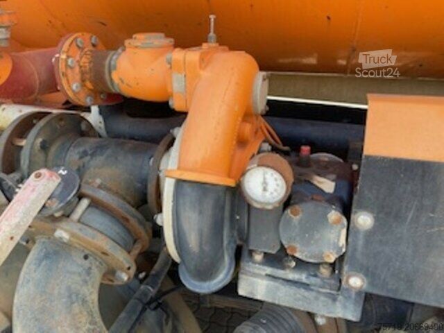 Camión para usos especiales MAN 18.264 4x4 Straßenwaschwagen/Wasserwagen