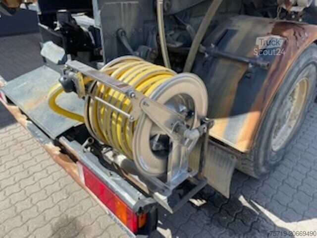 Camión para usos especiales MAN 18.264 4x4 Straßenwaschwagen/Wasserwagen