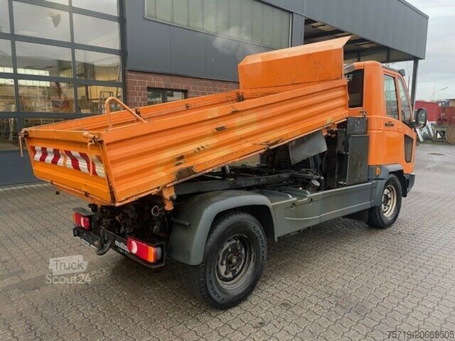 Van personalizado Multicar M 30 4x4 Fumo Carrier EEV/AHK