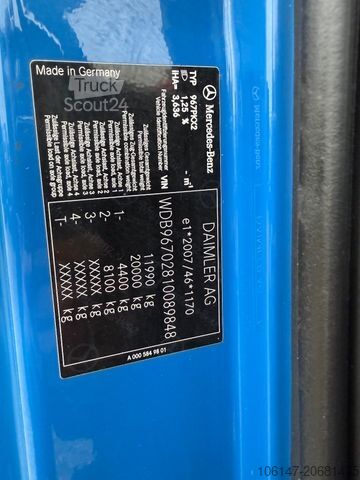 Kuorma-auto umpikorilla MERCEDES-BENZ 1224L E6, Klima, Automatik, Koffer 5.2m&LBW1.5to