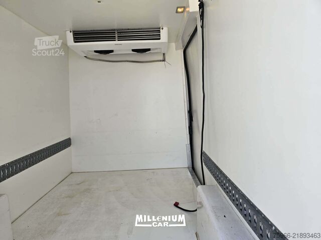šaldytuvo kėbulo furgonas FIAT DUCATO 2023 MULTIJET L2H2 FRIGORIFERO AT