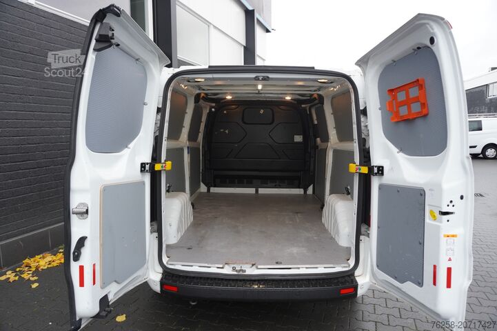 Delivery van Ford Transit Custom 2.0 TDCI 130PK L2 - EURO 6 - Air...