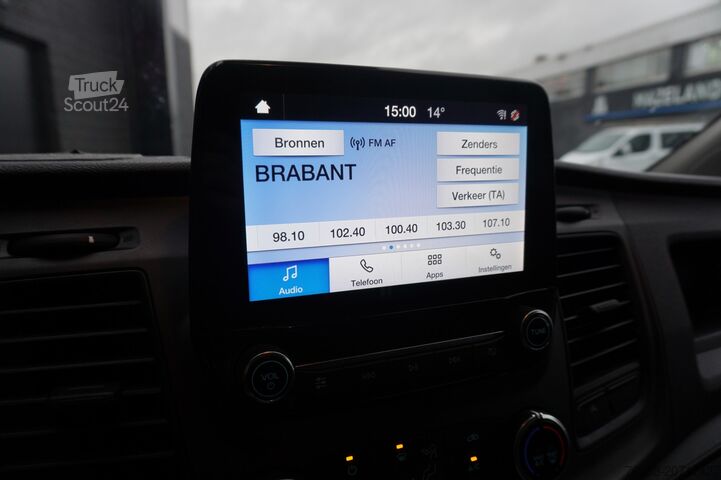 Delivery van Ford Transit Custom 2.0 TDCI 130PK L2 - EURO 6 - Air...