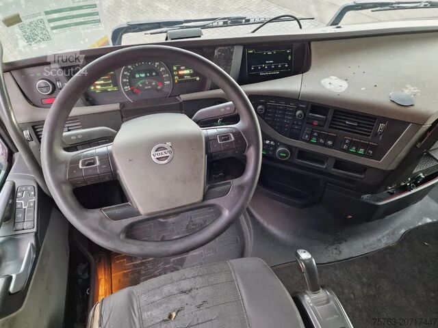 Standaard-SZM Volvo FH 13.460 Globetrotter 4x2 - PTO/Hydraulic - 2x...