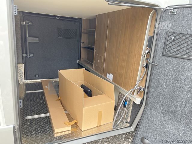Autorulotă integrată HYMER/ERIBA B-Klasse ML I 780 Hubstützen Arktis Autarkie