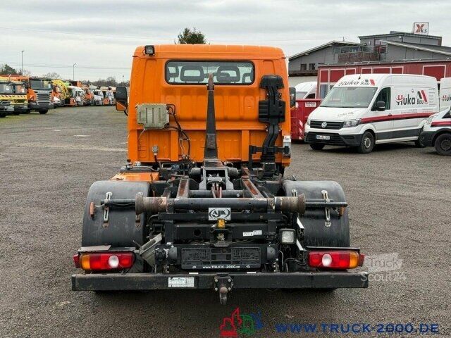 Roll-off tipper truck Mitsubishi Canter 7C18D 7Sitze City Abroller 2x AHK - 57Tkm
