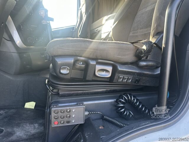 гаковий навантажувач IVECO Stralis AS 420