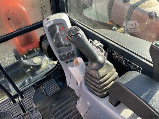 Mobile excavator KUBOTA KX030-4 MINIBAGGER NUR 52,5 BH, TOP-ZUSTAND !