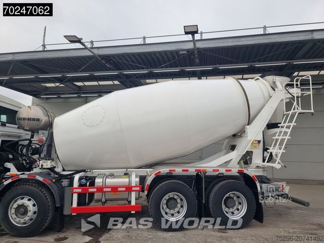 Blender Sitrak G5 350 8X4 8m3 Liebherr mixer Manual Steel Susp...